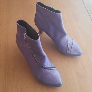 Diesel purple leather zipper ankle booties size 7